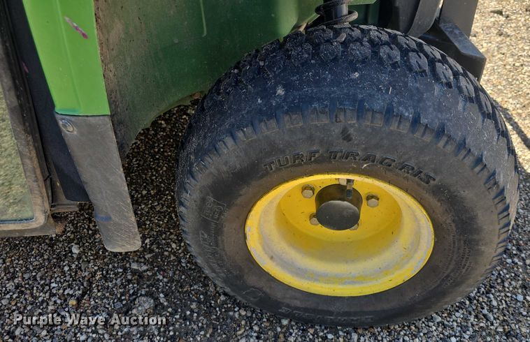 image for item EK5229 2002 John Deere utility vehicle