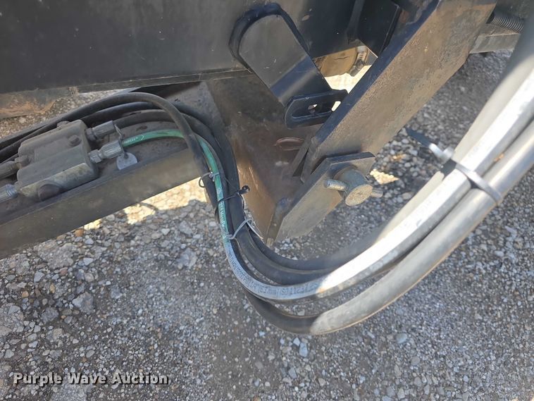 image for item EK5230 1992 John Deere 955 MFWD tractor