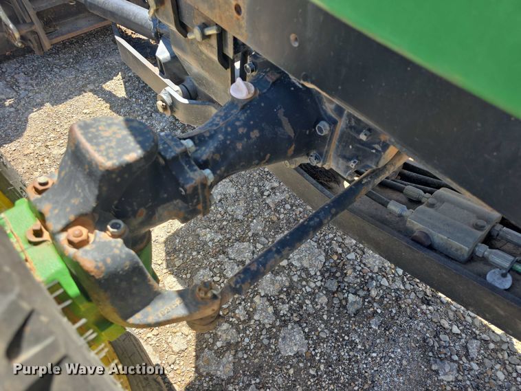 image for item EK5230 1992 John Deere 955 MFWD tractor