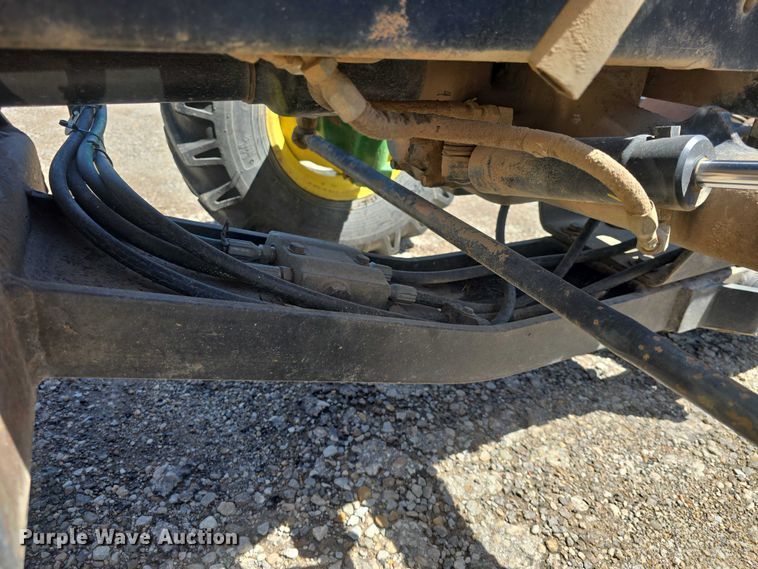 image for item EK5230 1992 John Deere 955 MFWD tractor