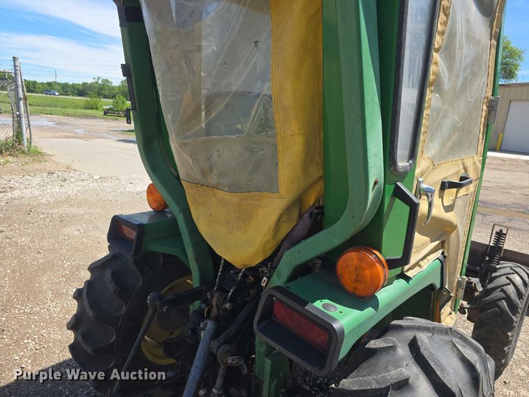 image for item EK5230 1992 John Deere 955 MFWD tractor