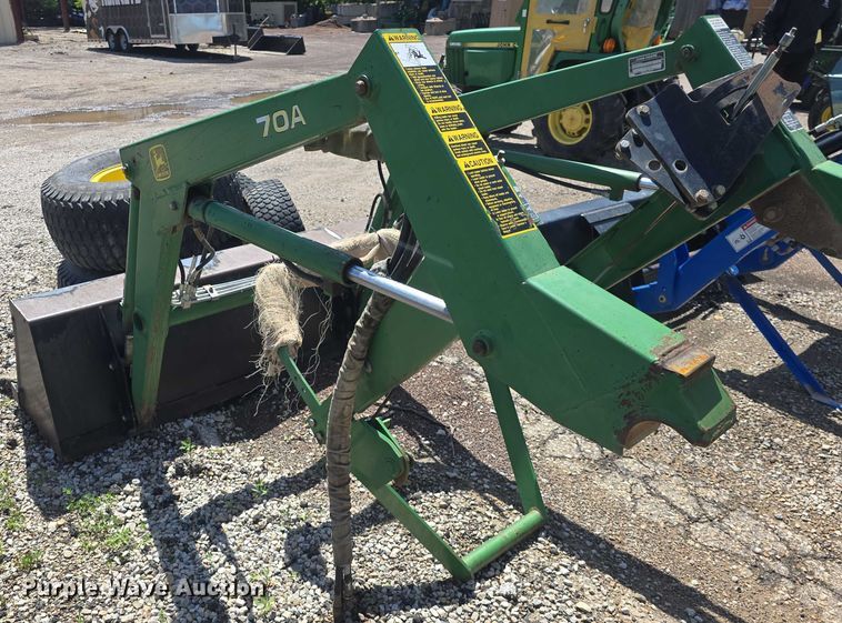 image for item EK5230 1992 John Deere 955 MFWD tractor