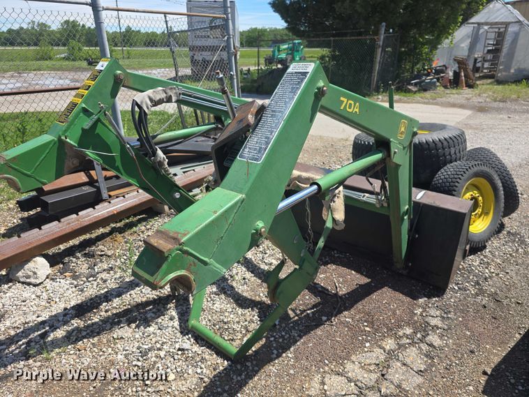 image for item EK5230 1992 John Deere 955 MFWD tractor