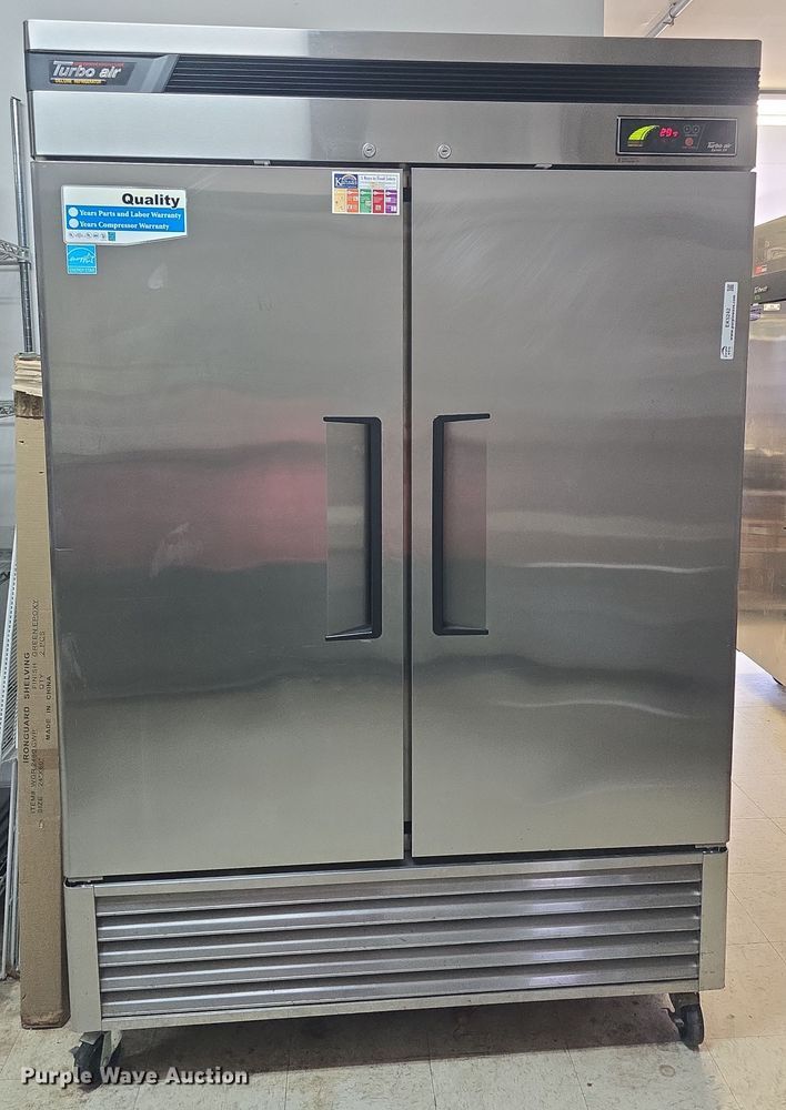 Turbo Air Dlx Fridge TSR49SD refrigerator in Shawnee, KS | Item
