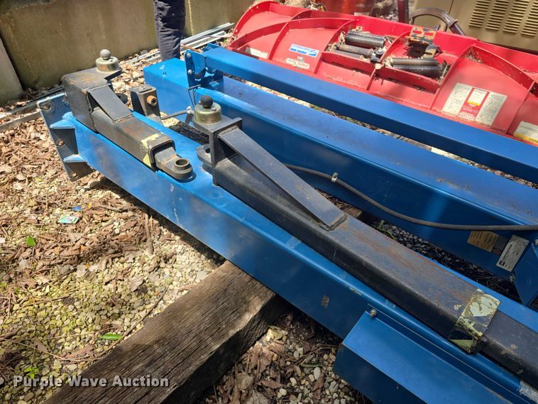 image for item EK5258 2001 ALM 9003A two post automotive lift