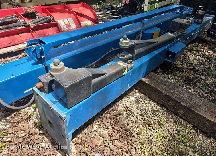 image for item EK5258 2001 ALM 9003A two post automotive lift