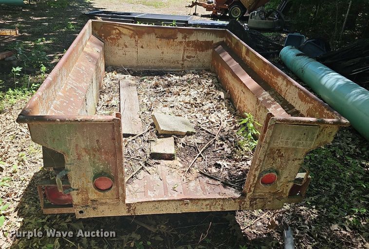 image for item EK5269 Utility trailer