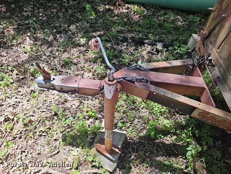 image for item EK5269 Utility trailer