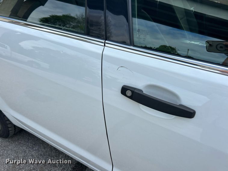 image for item EK8048 2014 Chevrolet Caprice Police 