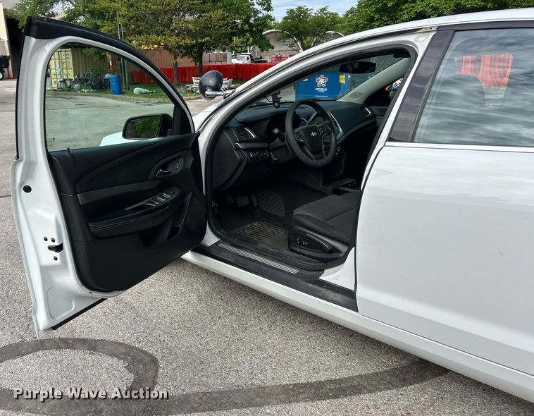 image for item EK8048 2014 Chevrolet Caprice Police 