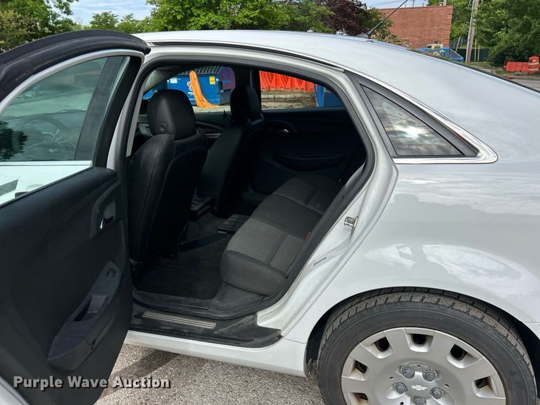 image for item EK8048 2014 Chevrolet Caprice Police 