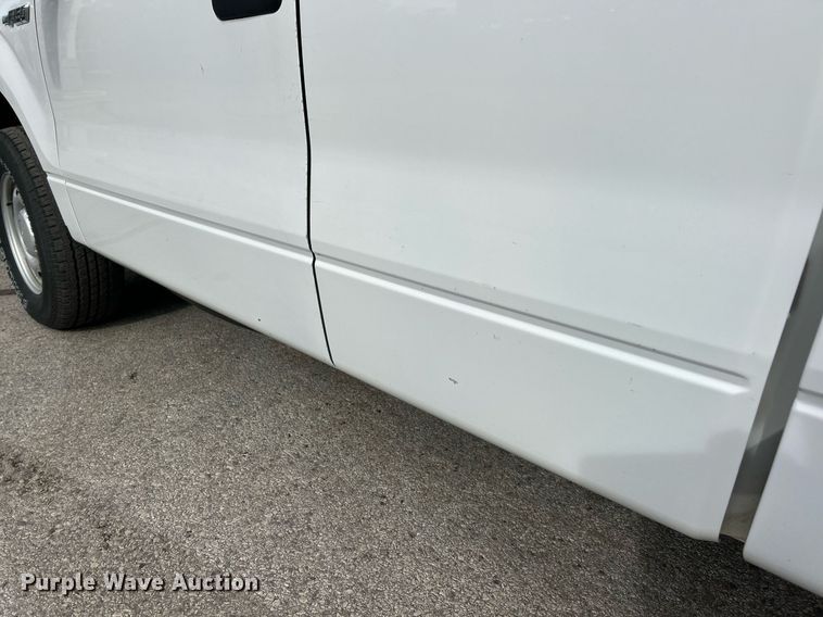 image for item EK8049 2014 Ford F150 XL SuperCab pickup truck