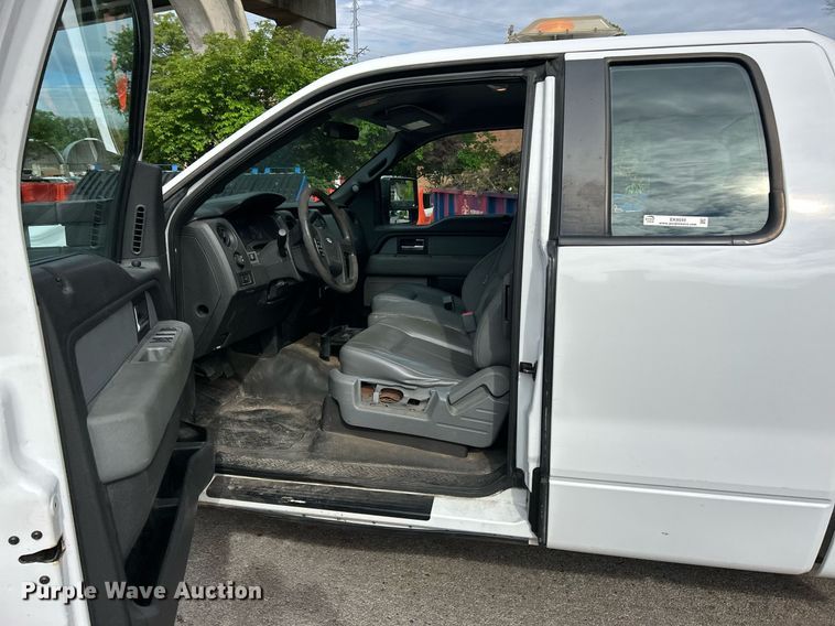 image for item EK8049 2014 Ford F150 XL SuperCab pickup truck