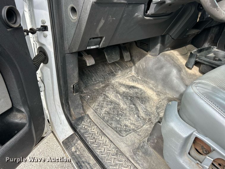 image for item EK8049 2014 Ford F150 XL SuperCab pickup truck