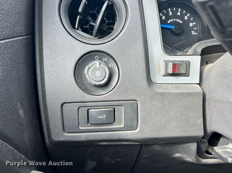 image for item EK8049 2014 Ford F150 XL SuperCab pickup truck