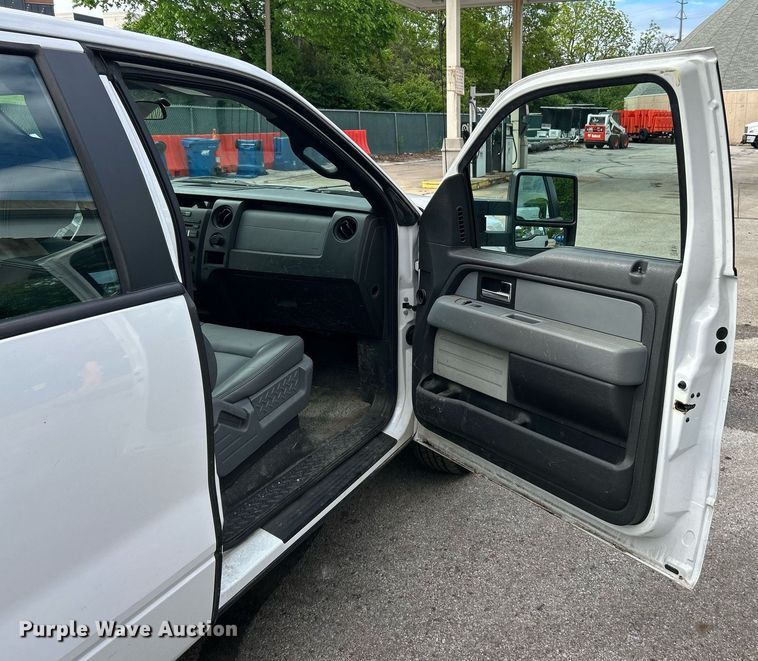 image for item EK8049 2014 Ford F150 XL SuperCab pickup truck