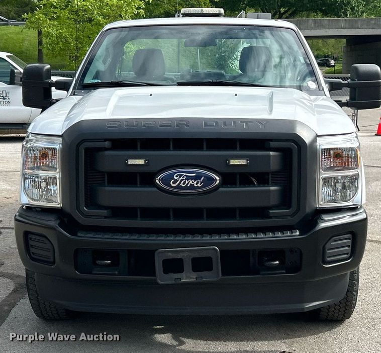 image for item EK8050 2015 Ford F250 Super Duty XL pickup truck