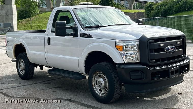 image for item EK8050 2015 Ford F250 Super Duty XL pickup truck