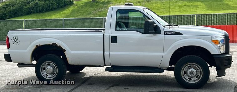 image for item EK8050 2015 Ford F250 Super Duty XL pickup truck