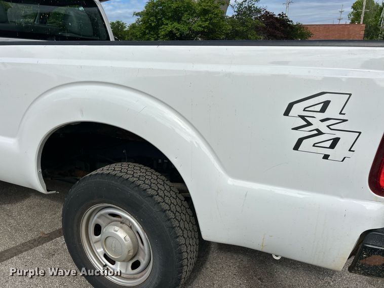 image for item EK8050 2015 Ford F250 Super Duty XL pickup truck