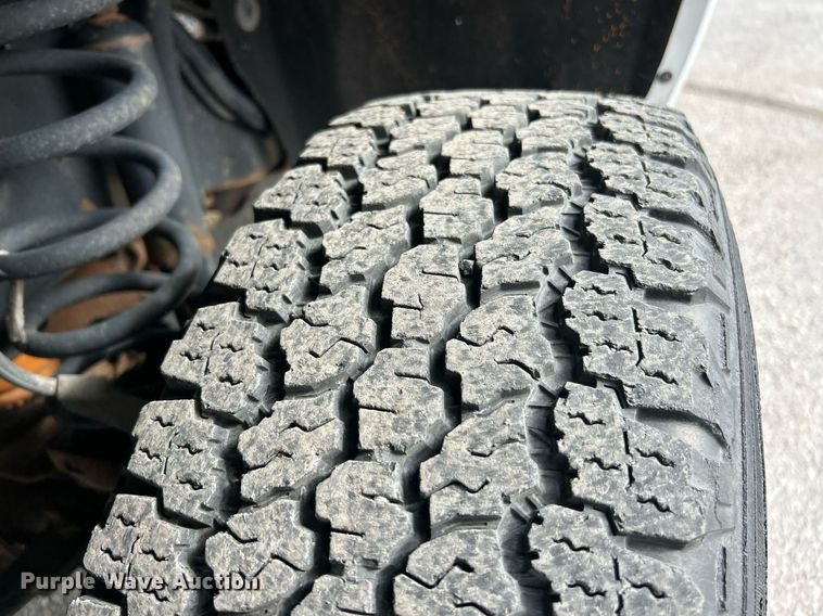 image for item EK8050 2015 Ford F250 Super Duty XL pickup truck