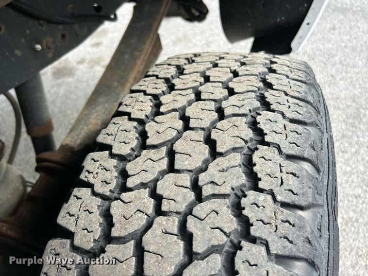 image for item EK8050 2015 Ford F250 Super Duty XL pickup truck