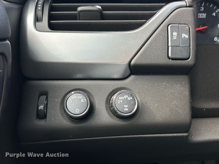 image for item EK8051 2017 Chevrolet Tahoe SSV SUV