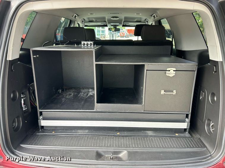 image for item EK8051 2017 Chevrolet Tahoe SSV SUV