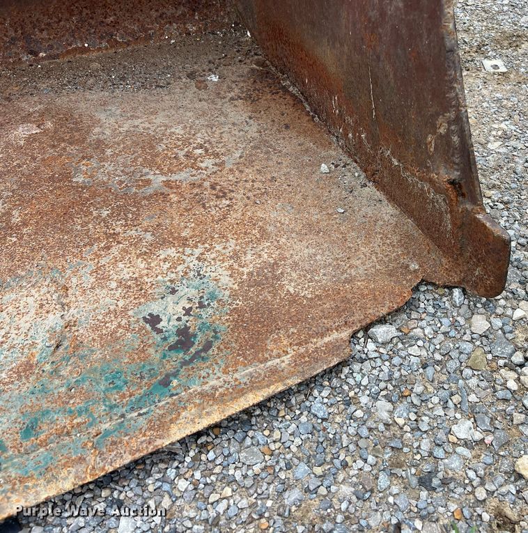 image for item EL2076 John Deere L125J skid steer loader