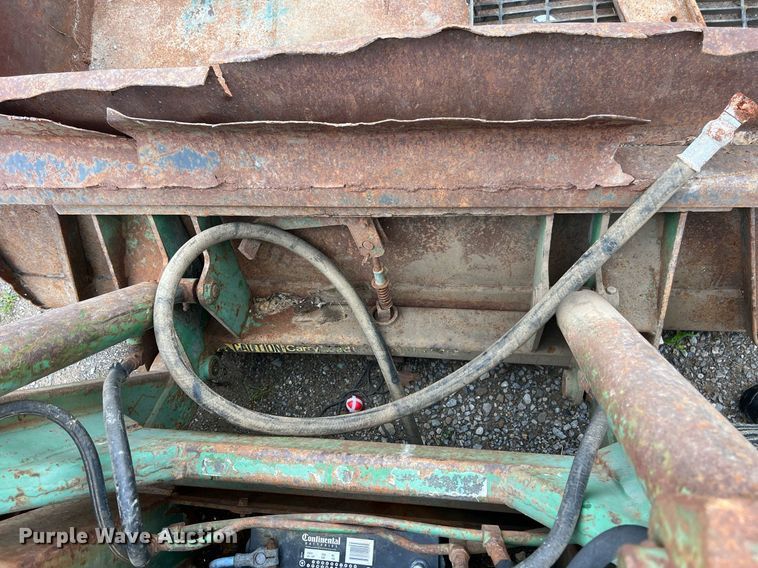 image for item EL2076 John Deere L125J skid steer loader