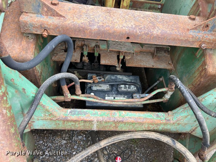 image for item EL2076 John Deere L125J skid steer loader