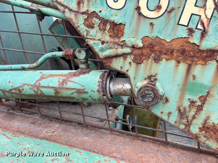 image for item EL2076 John Deere L125J skid steer loader