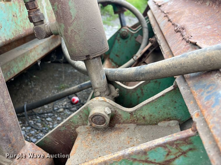 image for item EL2076 John Deere L125J skid steer loader