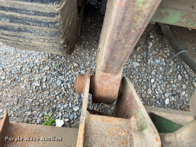 image for item EL2076 John Deere L125J skid steer loader