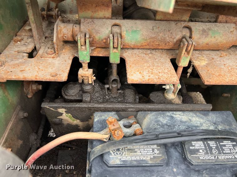 image for item EL2076 John Deere L125J skid steer loader