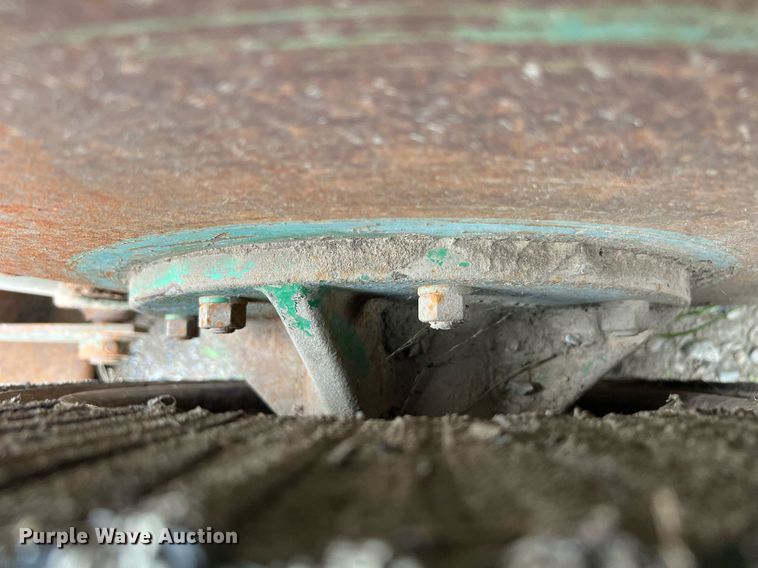 image for item EL2076 John Deere L125J skid steer loader