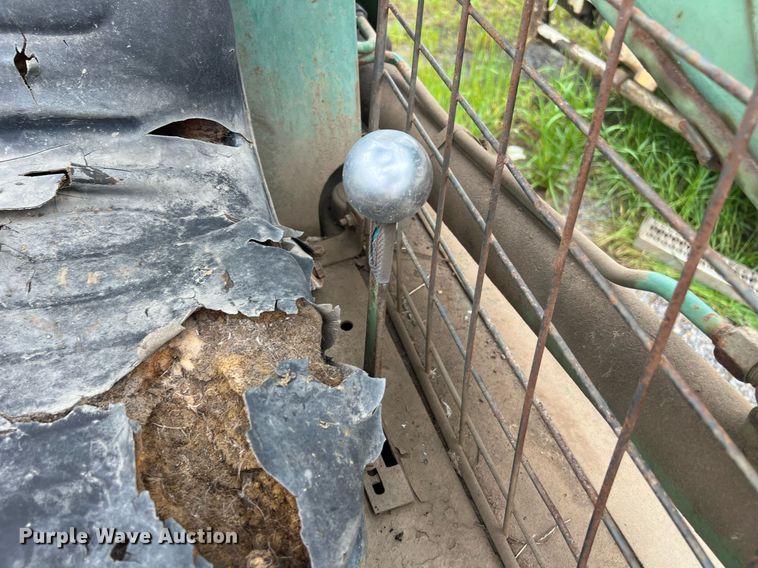 image for item EL2076 John Deere L125J skid steer loader