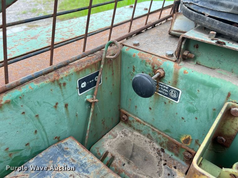 image for item EL2076 John Deere L125J skid steer loader