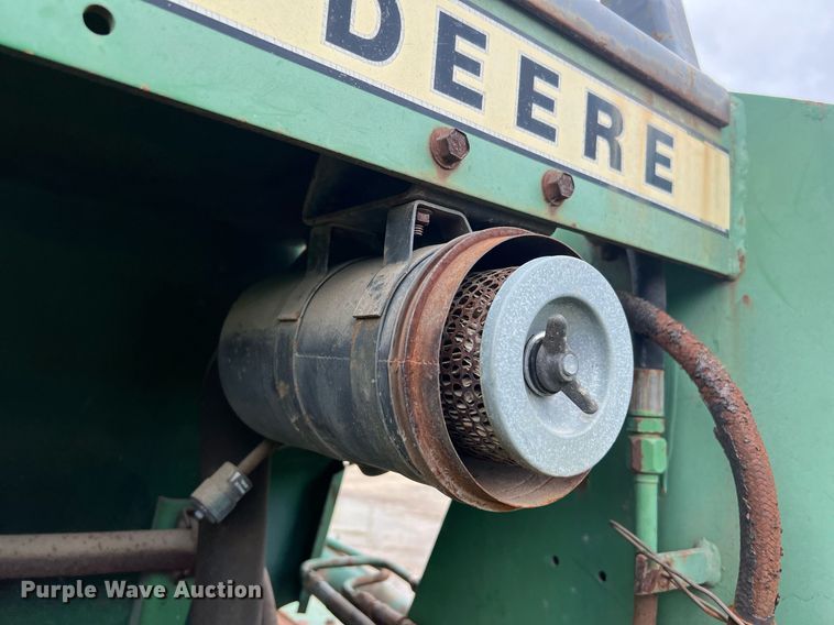 image for item EL2076 John Deere L125J skid steer loader