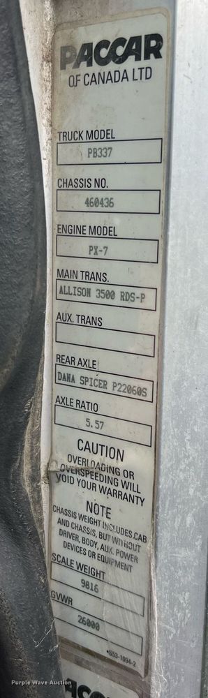 image for item EL2077 2018 Peterbilt 337 refuse truck