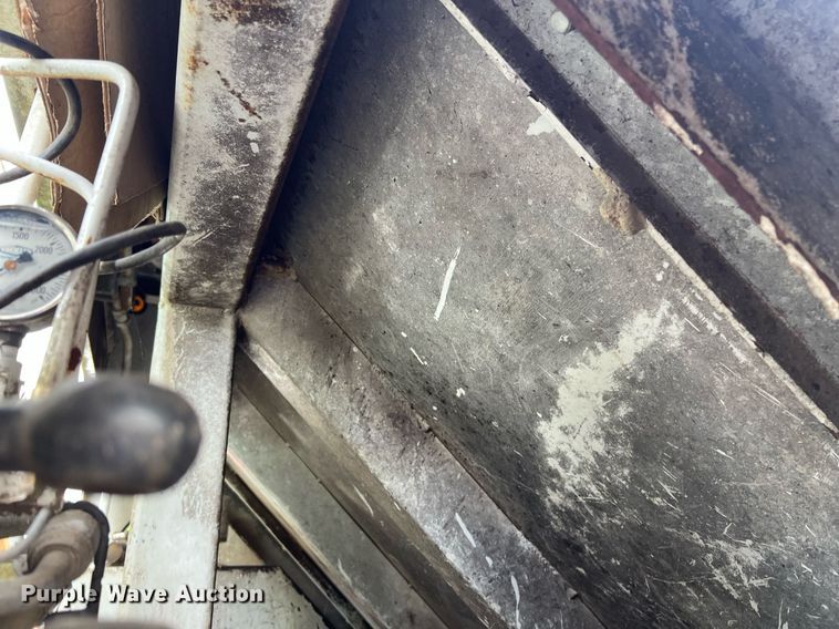 image for item EL2078 2007 International 4400 refuse truck