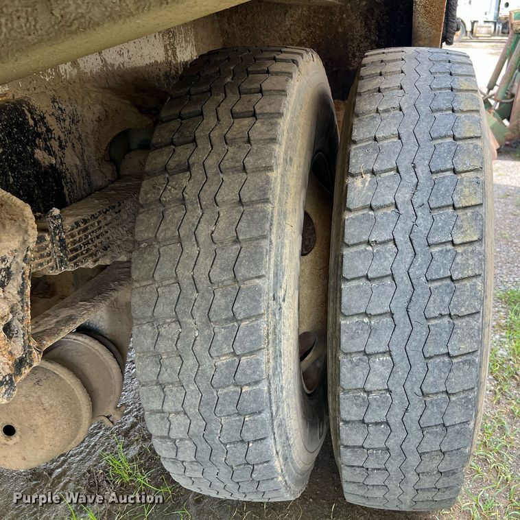 image for item EL2078 2007 International 4400 refuse truck