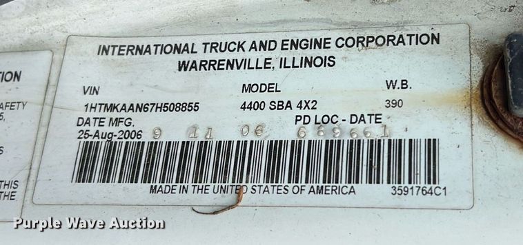 image for item EL2078 2007 International 4400 refuse truck