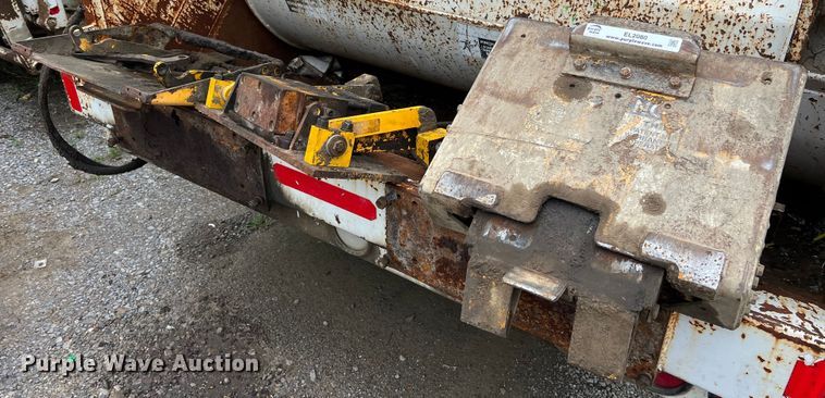 image for item EL2080 (2) refuse truck cart tippers 