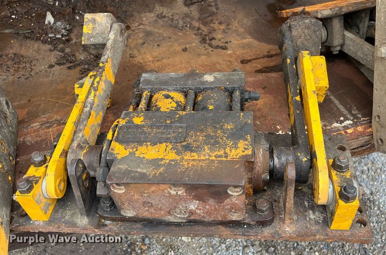 image for item EL2080 (2) refuse truck cart tippers 