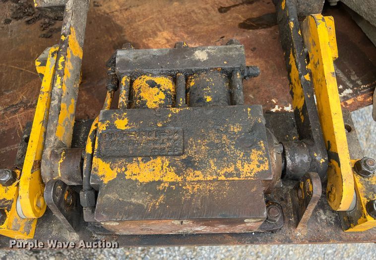 image for item EL2080 (2) refuse truck cart tippers 