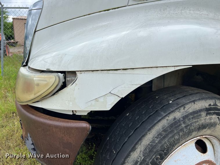 image for item EL2081 2007 International 4300 refuse truck