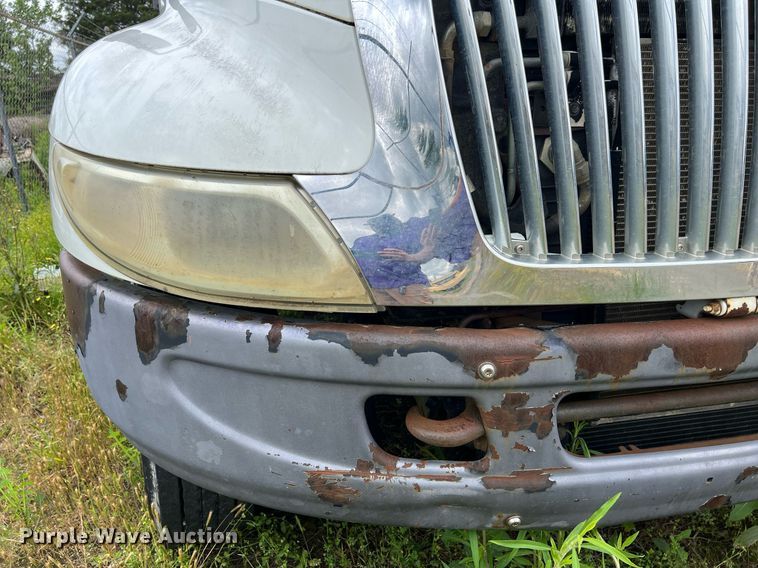 image for item EL2081 2007 International 4300 refuse truck