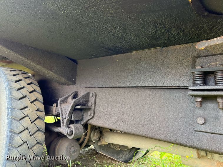 image for item EL2081 2007 International 4300 refuse truck