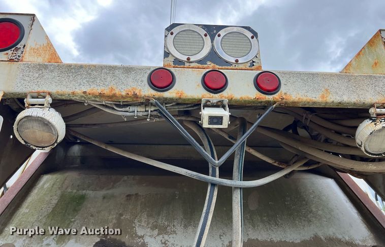 image for item EL2081 2007 International 4300 refuse truck